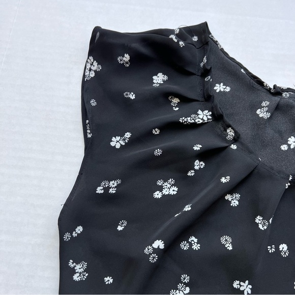 LC Lauren Conrad floral sleeveless blouse size small - Picture 5 of 9